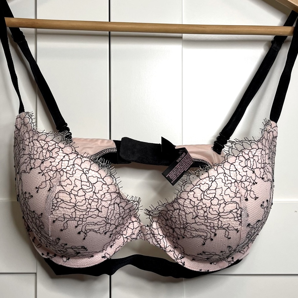 VS Very Sexy Lace push up Bra 32D